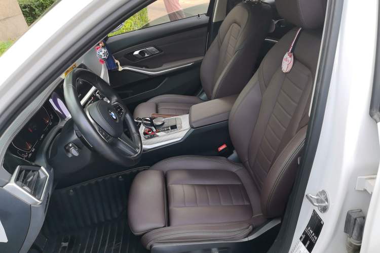 Used BMW 3 Series 2020 Facelifted 325Li M Sport Night Edition Package Left Front Seat