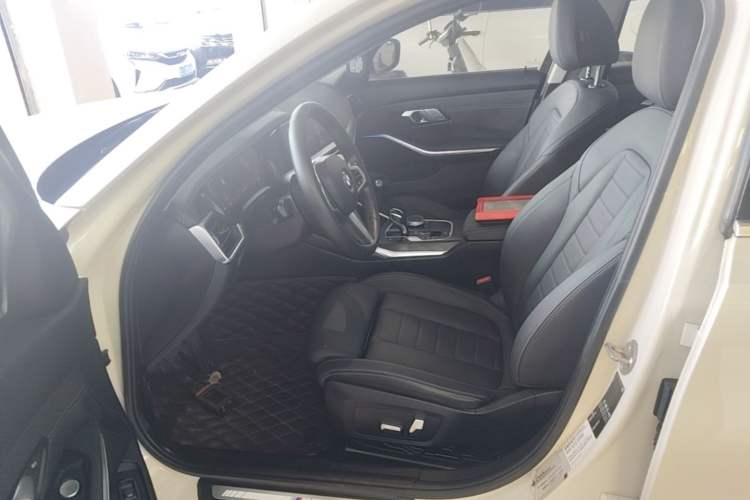Used BMW 3 Series 2020 Facelifted 325i M Sport Package Left Front Seat