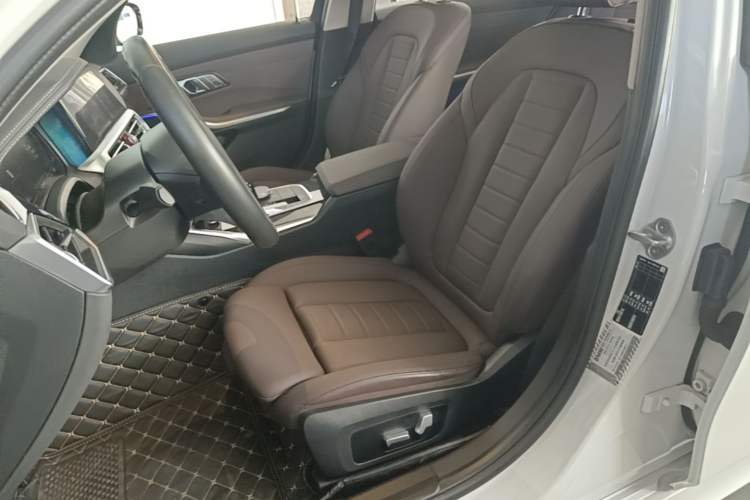 Used BMW 3 Series 2020 Restyled 325Li M Sport Package Left Front Seat