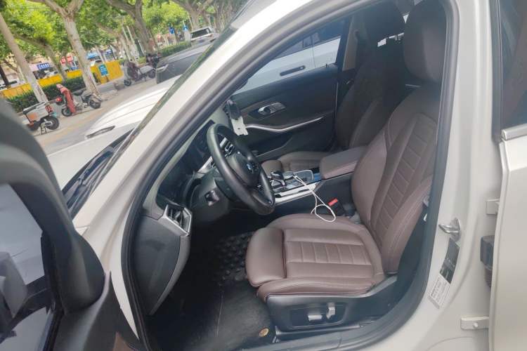 Used BMW 3 Series 2020 320Li M Sport Package Left Front Seat