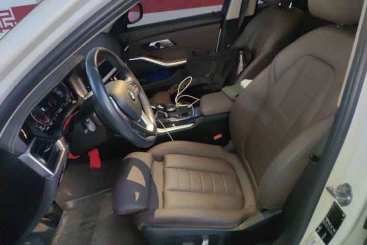 Used BMW 3 Series 2020 325Li First Edition Left Front Seat