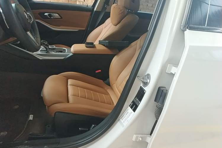Used BMW 3 Series 2020 Facelifted 325Li M Sport Night Edition Package Left Front Seat