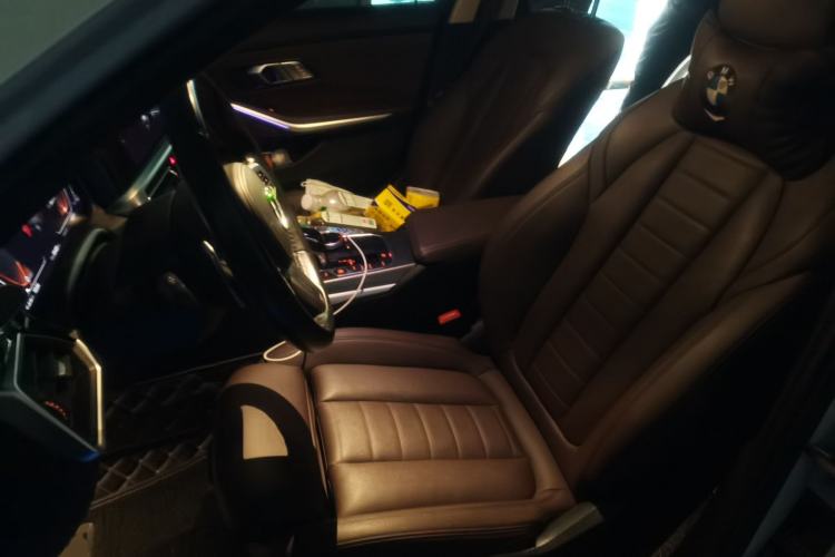 Used BMW 3 Series 2020 325i M Sport Night Edition package Left Front Seat
