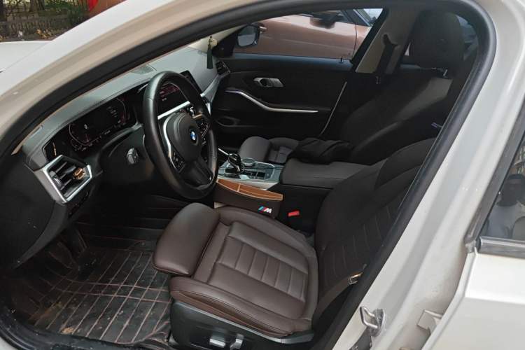 Used BMW 3 Series 2020 Facelifted 325Li M Sport Night Edition Package Left Front Seat