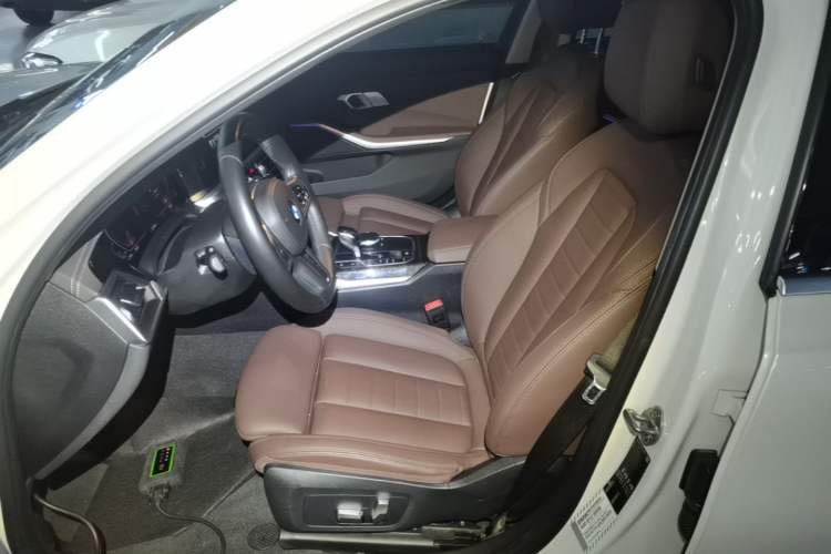Used BMW 3 Series 2020 325Li M Sport Package Left Front Seat