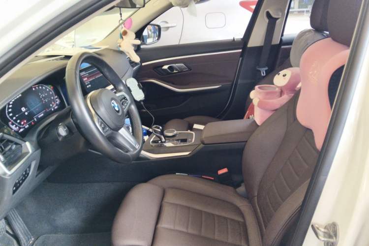 Used BMW 3 Series 2020 325i M Sport Package Left Front Seat
