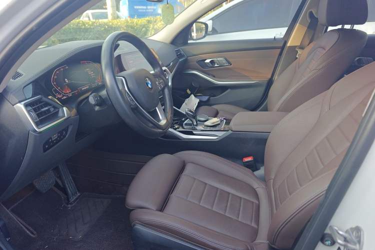 Used BMW 3 Series 2020 325Li First Edition Left Front Seat