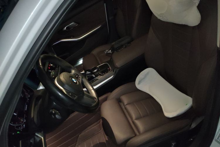 Used BMW 3 Series 2020 325i M Sport Package Left Front Seat