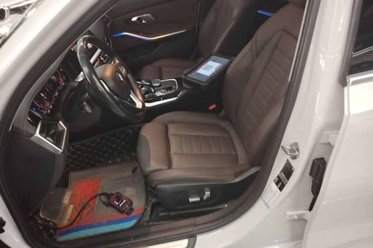 Used BMW 3 Series 2020 325Li First Edition Left Front Seat