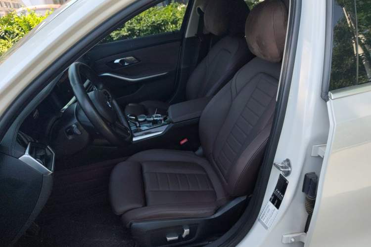 Used BMW 3 Series 2020 Restyled 325Li M Sport Package Left Front Seat