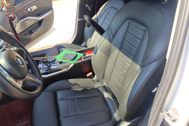Used BMW 3 Series 2020 325Li M Sport Package Left Front Seat