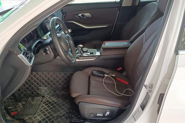 Used BMW 3 Series 2020 Restyled 325Li M Sport Package Left Front Seat
