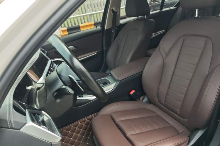 Used BMW 3 Series 2020 Facelifted 325Li M Sport Night Edition Package Left Front Seat