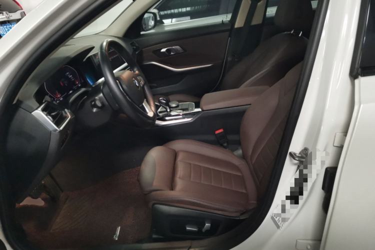 Used BMW 3 Series 2020 320i Sport Package Left Front Seat