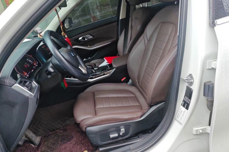 Used BMW 3 Series 2020 325Li First Edition Left Front Seat