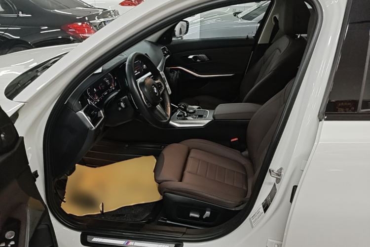 Used BMW 3 Series 2020 Restyled 325i M Sport Night Edition Package Left Front Seat