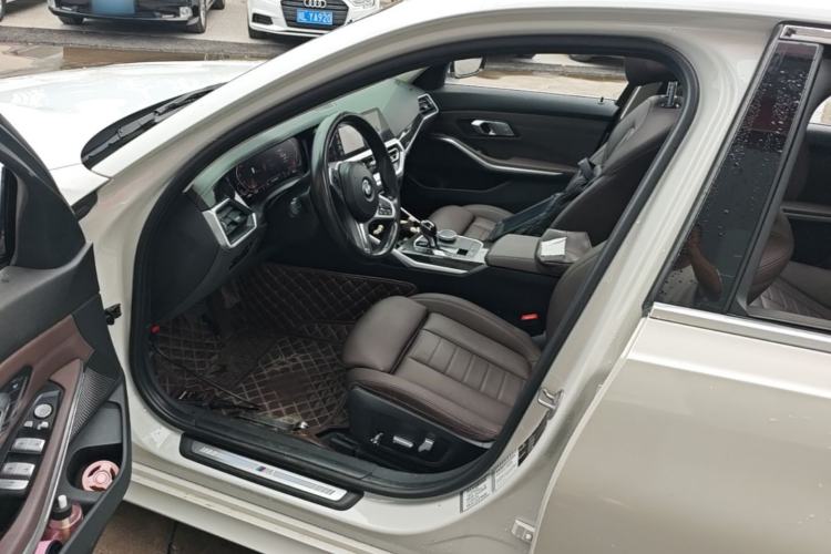 Used BMW 3 Series 2020 Restyled 325Li M Sport Package Left Front Seat