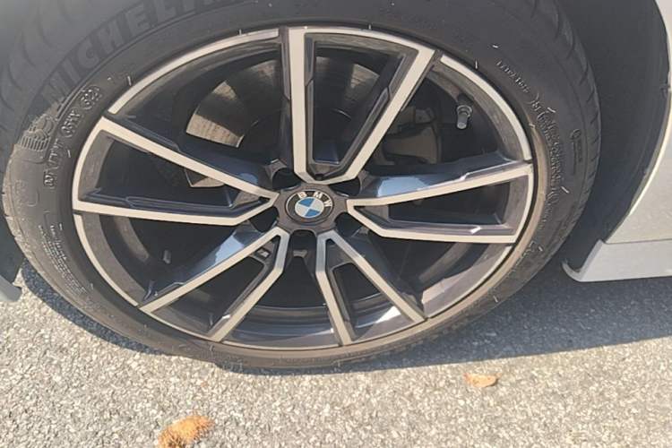 Used BMW 3 Series 2020 320Li M Sport Package Left Front Wheel Hub