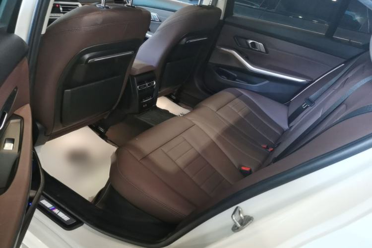 Used BMW 3 Series 2020 Restyled 325Li M Sport Package Left Rear Seat