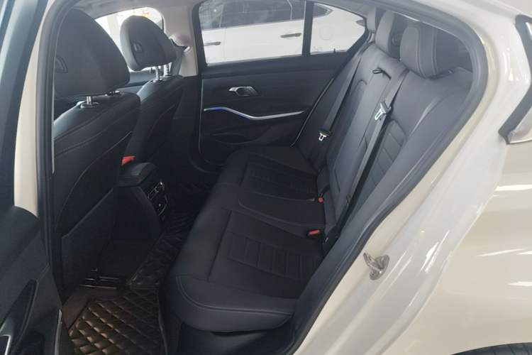 Used BMW 3 Series 2020 Facelifted 325i M Sport Package Left Rear Seat