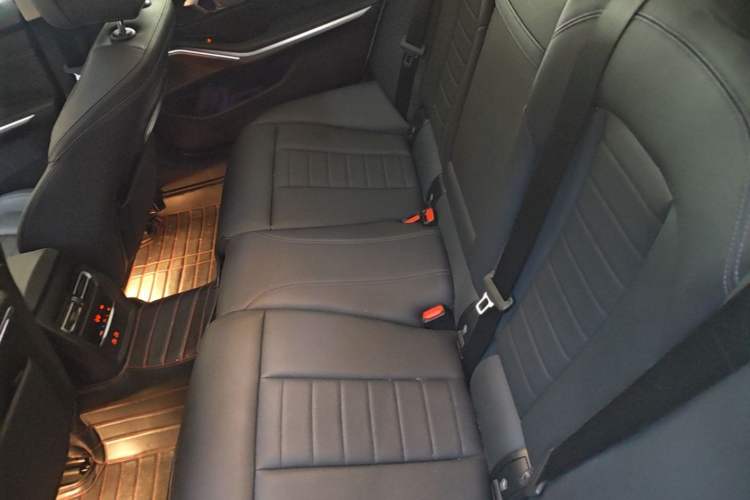 Used BMW 3 Series 2020 Restyled 325Li M Sport Package Left Rear Seat