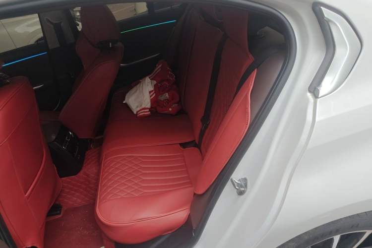 Used BMW 3 Series 2020 325i M Sport Package Left Rear Seat
