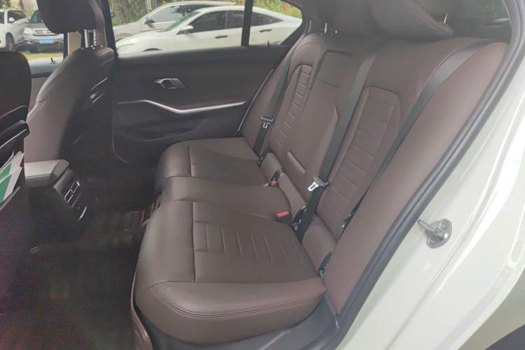 Used BMW 3 Series 2020 320Li M Sport Package Left Rear Seat