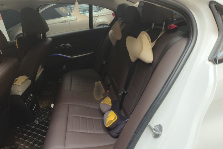 Used BMW 3 Series 2020 Restyled 325i M Sport Night Edition Package Left Rear Seat