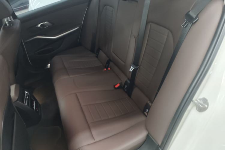 Used BMW 3 Series 2020 320i Sport Package Left Rear Seat