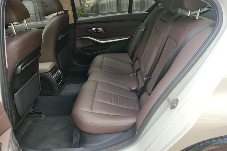 Used BMW 3 Series 2020 325Li First Edition Left Rear Seat