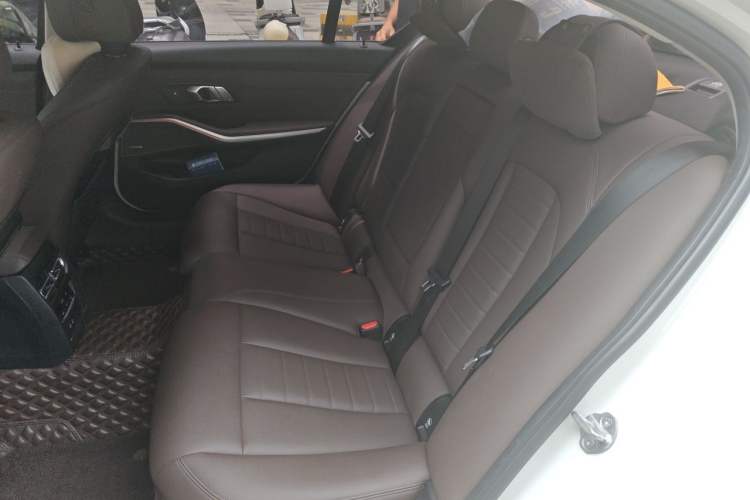 Used BMW 3 Series 2020 Facelifted 325Li M Sport Night Edition Package Left Rear Seat