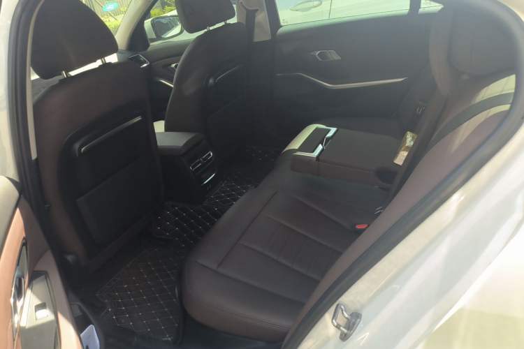 Used BMW 3 Series 2020 320Li M Sport Package Left Rear Seat