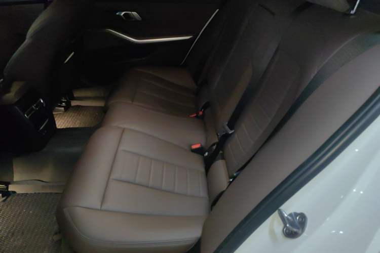 Used BMW 3 Series 2020 325Li First Edition Left Rear Seat