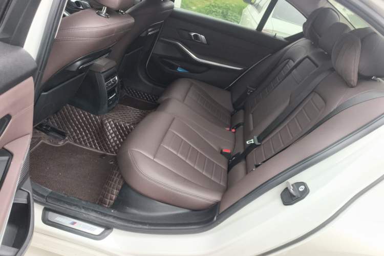 Used BMW 3 Series 2020 320Li M Sport Package Left Rear Seat