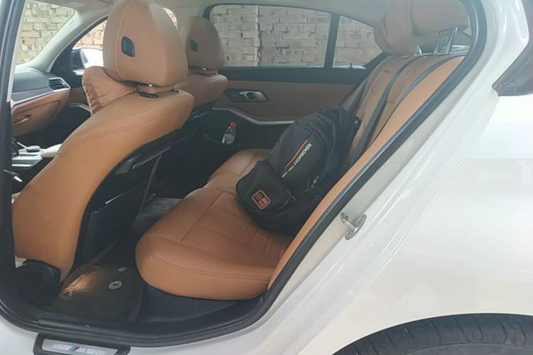 Used BMW 3 Series 2020 Facelifted 325Li M Sport Night Edition Package Left Rear Seat