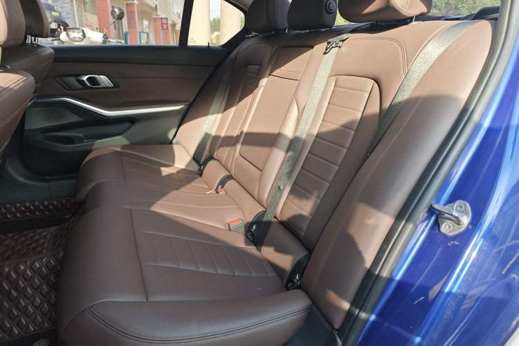 Used BMW 3 Series 2020 325Li M Sport Package Left Rear Seat
