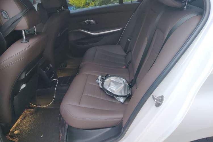 Used BMW 3 Series 2020 320Li M Sport Package Left Rear Seat