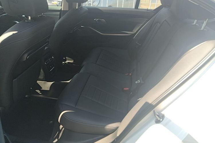 Used BMW 3 Series 2020 320Li M Sport Package Left Rear Seat