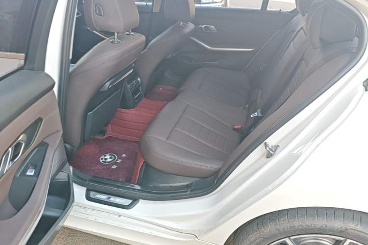 Used BMW 3 Series 2020 325Li xDrive M Sport Package Left Rear Seat