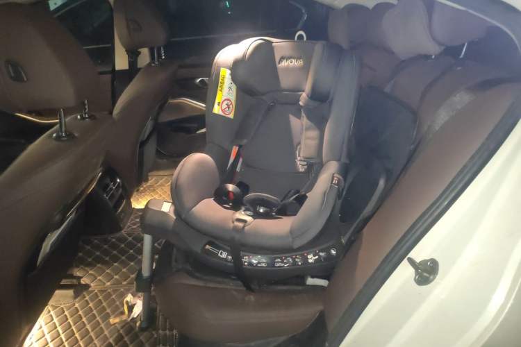 Used BMW 3 Series 2020 320Li M Sport Package Left Rear Seat