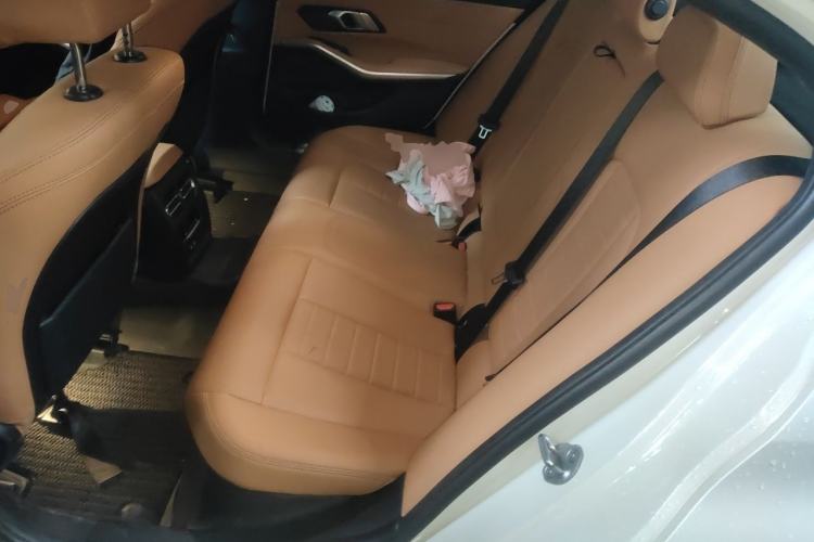 Used BMW 3 Series 2020 320i Sport Package Left Rear Seat