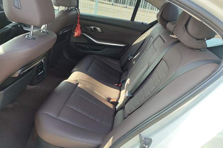 Used BMW 3 Series 2020 325Li First Edition Left Rear Seat