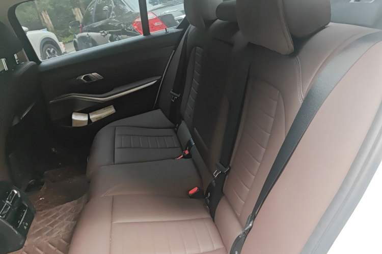 Used BMW 3 Series 2020 325i M Sport Package Left Rear Seat