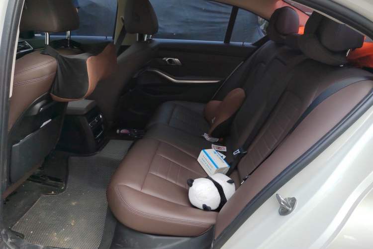 Used BMW 3 Series 2020 320Li M Sport Package Left Rear Seat