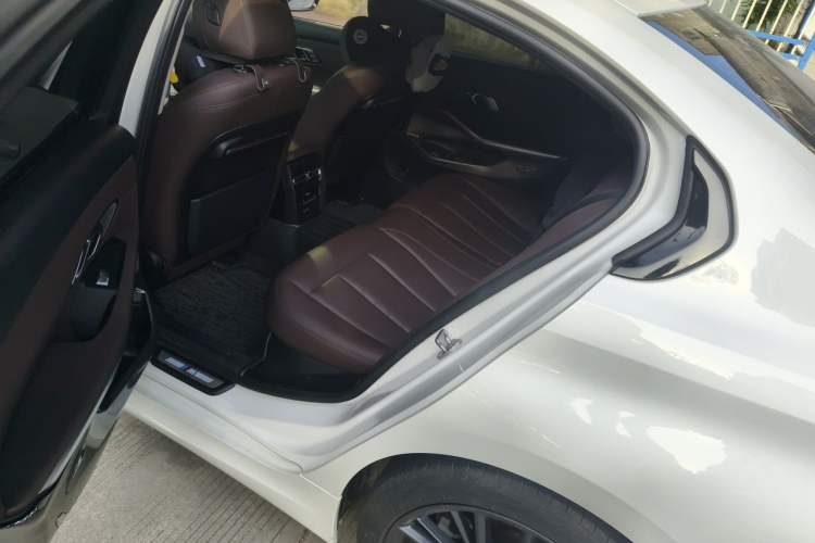 Used BMW 3 Series 2020 Facelifted 325Li M Sport Night Edition Package Left Rear Seat
