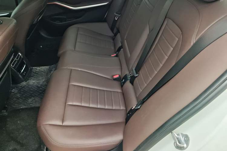 Used BMW 3 Series 2020 325Li M Sport Package Left Rear Seat