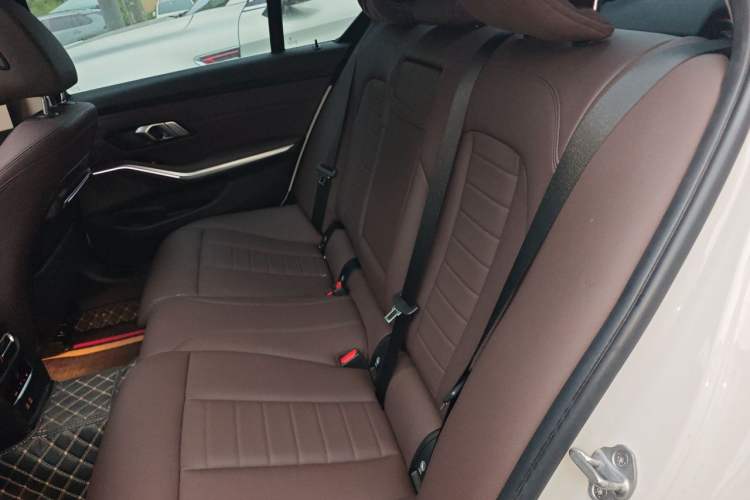 Used BMW 3 Series 2020 325Li First Edition Left Rear Seat