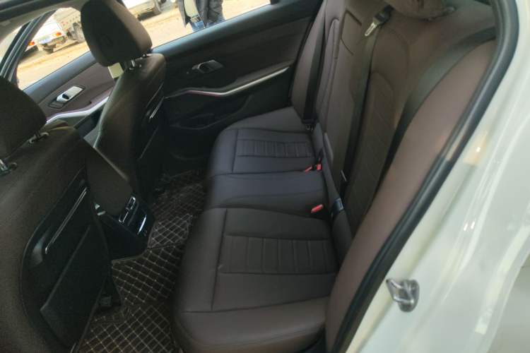 Used BMW 3 Series 2020 Facelifted 325Li M Sport Night Edition Package Left Rear Seat