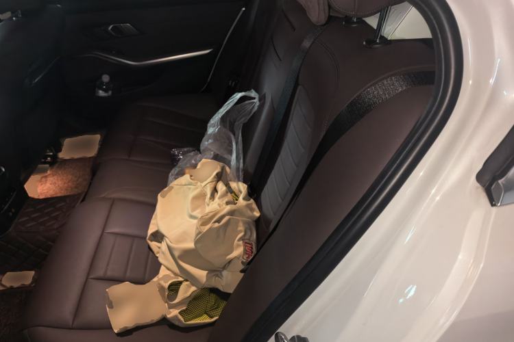 Used BMW 3 Series 2020 320Li M Sport Package Left Rear Seat