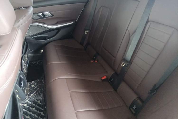 Used BMW 3 Series 2020 330i M Sport Night Edition Left Rear Seat